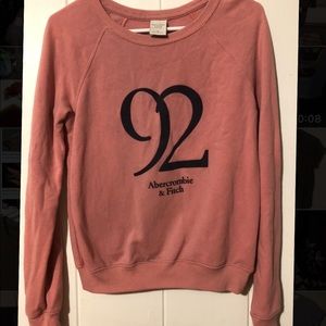 Mauve pink light sweater